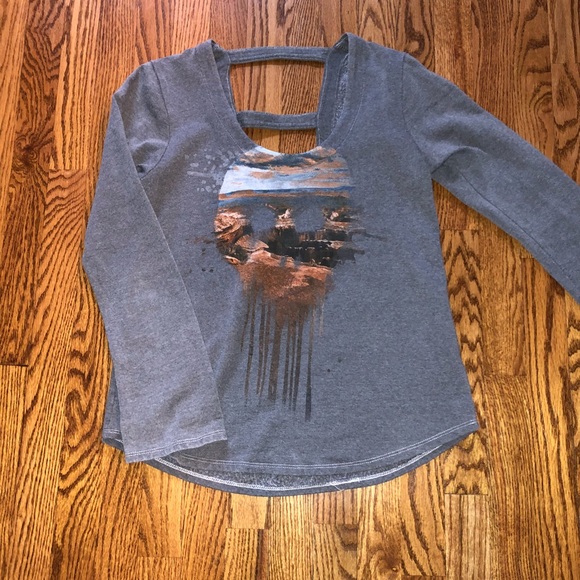 Chaser sweatshirt with open back - Picture 1 of 5